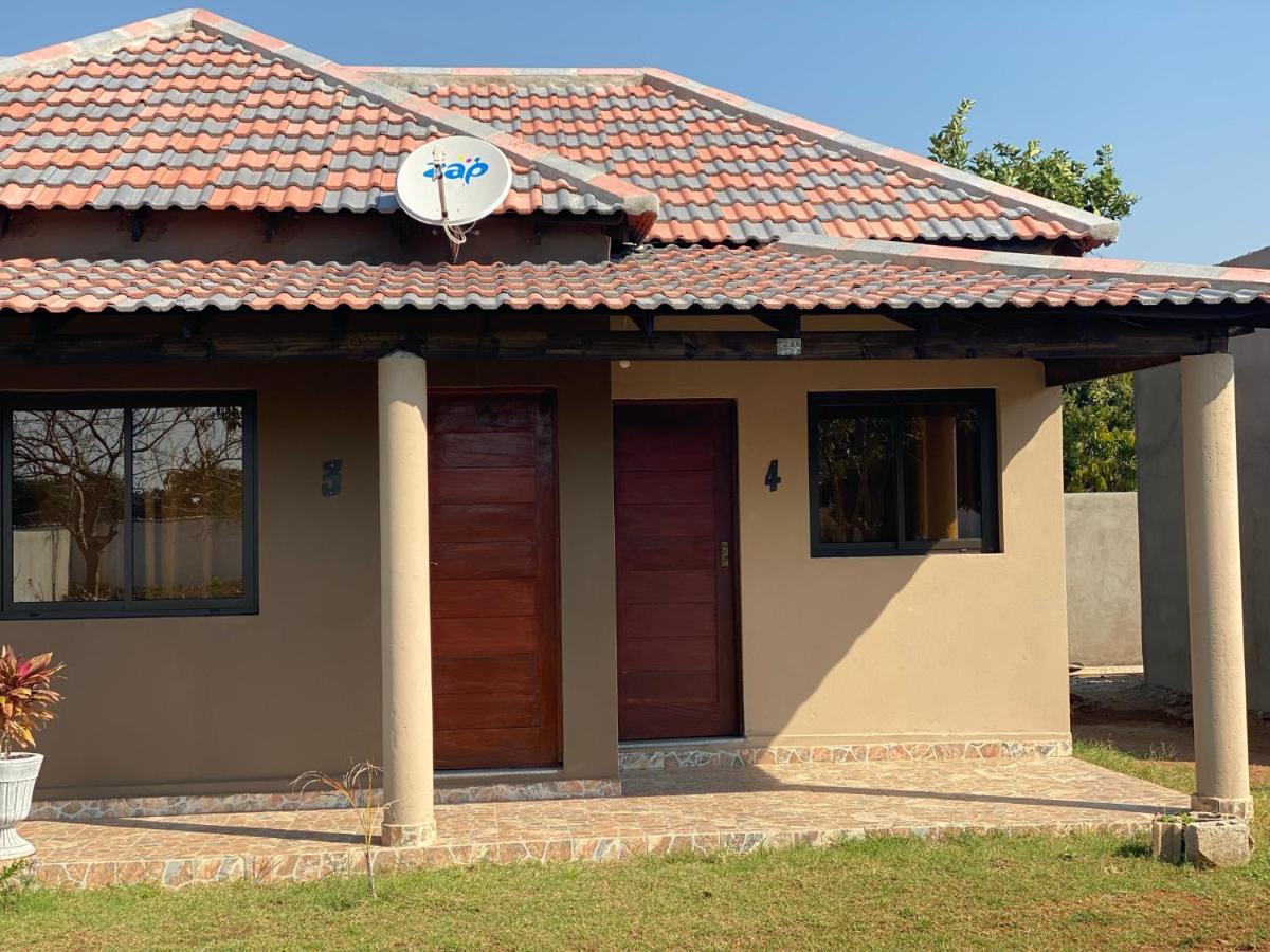 Elite Servicos - Acomodacao Familiar Maputo Dış mekan fotoğraf