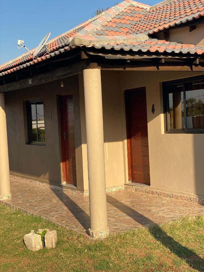 Elite Servicos - Acomodacao Familiar Maputo Dış mekan fotoğraf