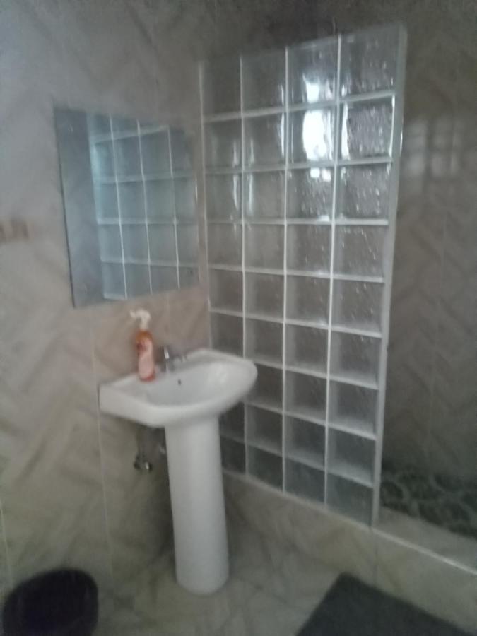 Elite Servicos - Acomodacao Familiar Maputo Dış mekan fotoğraf